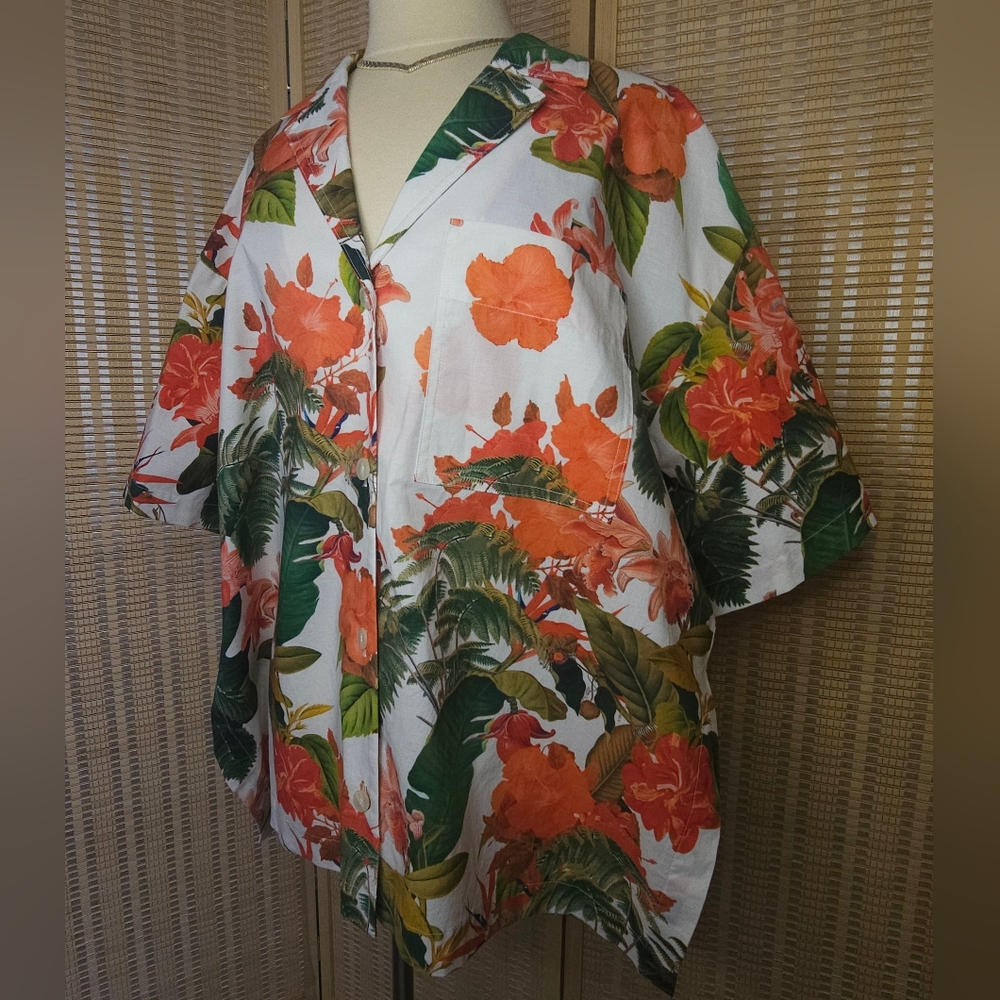 100% Cotton, Botanical Print, Notched Collar Shirt with Pleated Kimono Details